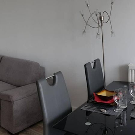 Beau Studio Renove 30M2 Balcon Vue Paris+Parking Exterior photo